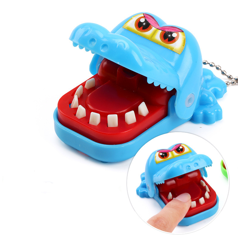 咬手鱷魚”——親子互動玩具，整蠱惡搞小禮品