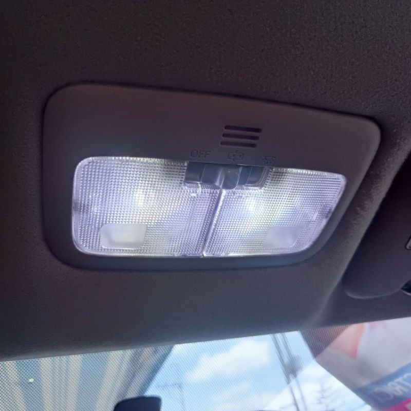豐田 2pcs Toyota Nissan Honda led light 閱讀燈/車牌燈(白色)