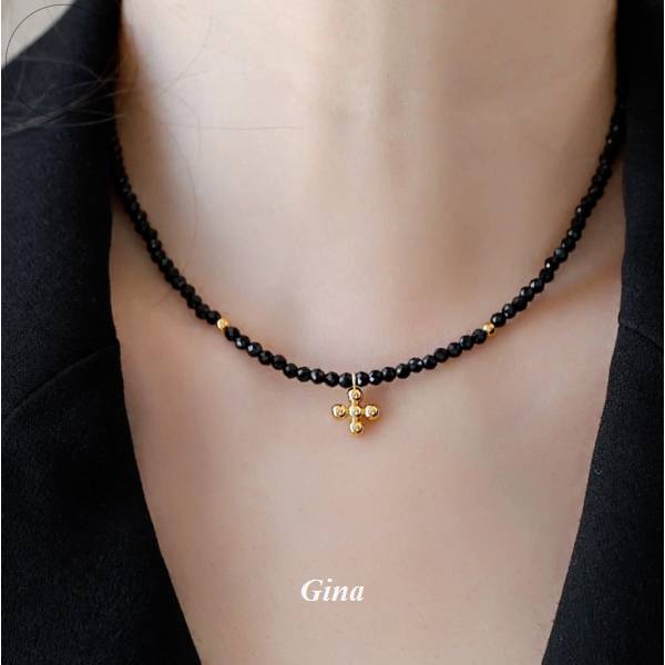 Gina【夜影】黑尖晶石串珠項鍊 十字架項鍊 天然石項鍊 黑色項鍊 疊戴項鍊 頸鍊