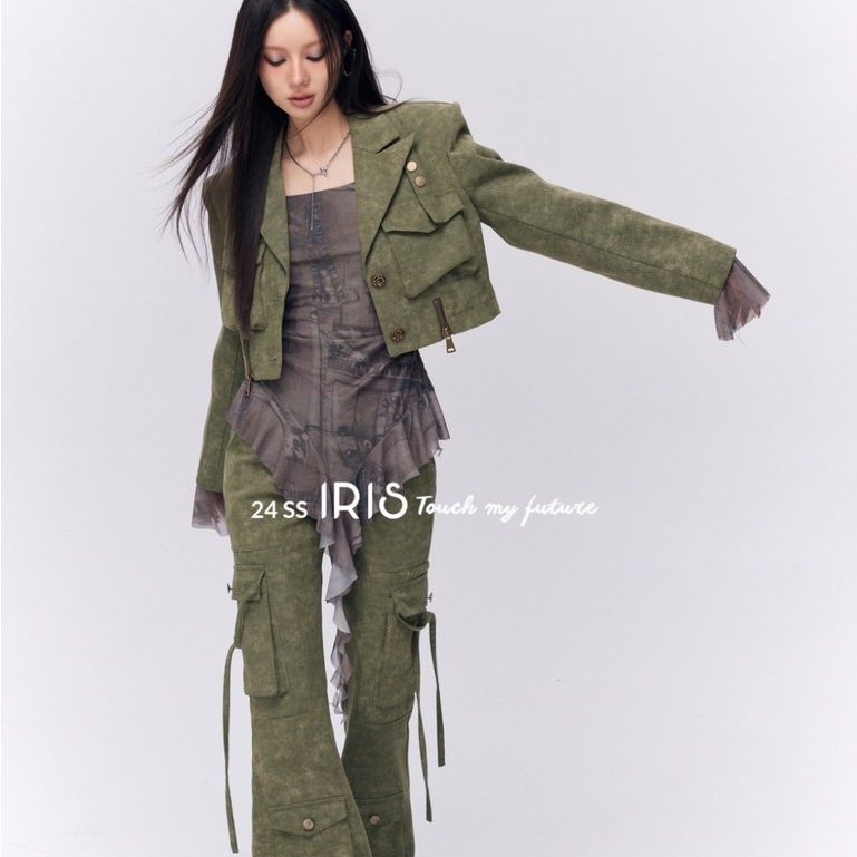 「原創設計」IRIS  x TRIL 系列 廢土風 春新款 科技感綠色外套夾克 牛仔褲IJ111736-IP72065