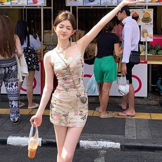 韓版旅行度假碎花吊帶洋裝女裝高級設計蝴蝶印花無袖包臀彈力緊身洋裝