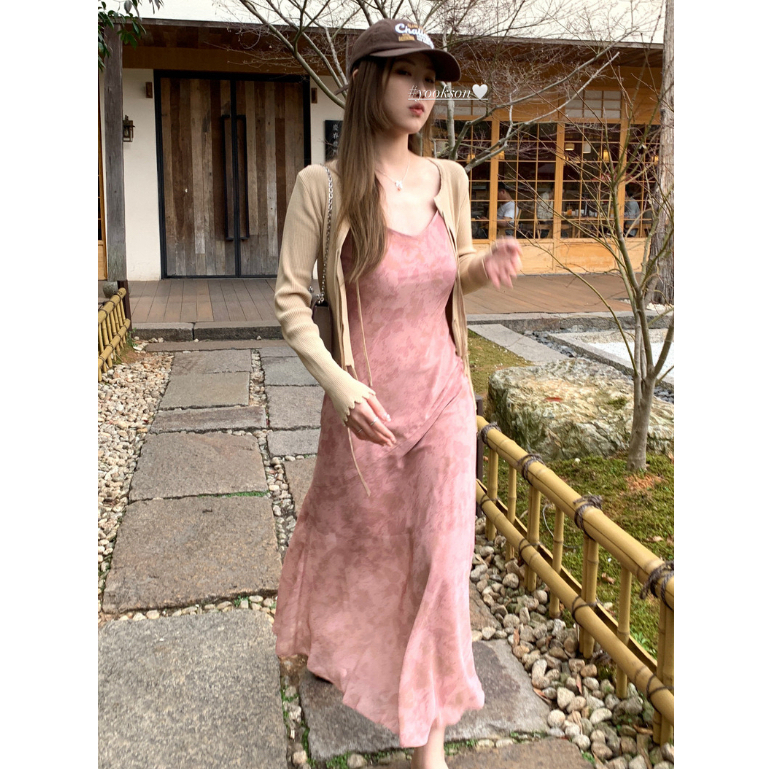 韓版旅行度假粉色魚尾長裙女裝緊身收腰拼接設計無袖中長款吊帶碎花洋裝