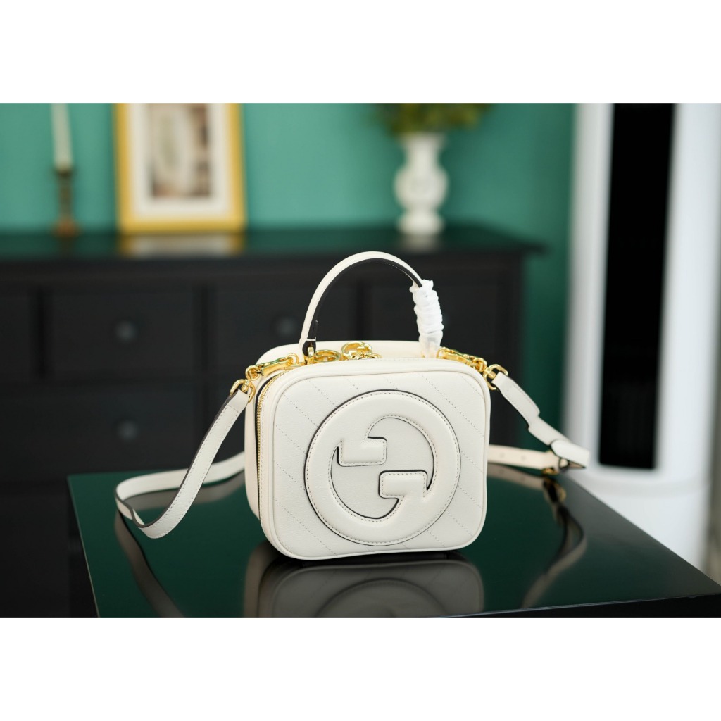 二手 古馳 GUCCI Gucci Blondie系列手提包  白色17cm 獨家原廠皮發售 限量級別 可愛的方正形小包