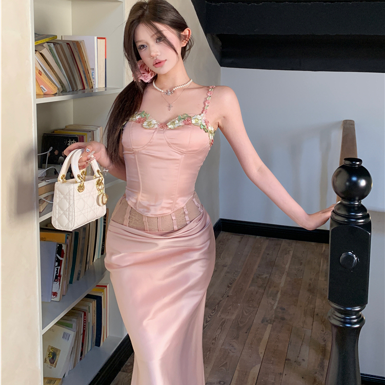 法式聚會派對時尚套裝女裝緊身短版性感粉色吊帶背心+高腰中長款蕾絲拼接魚尾半身裙兩件套