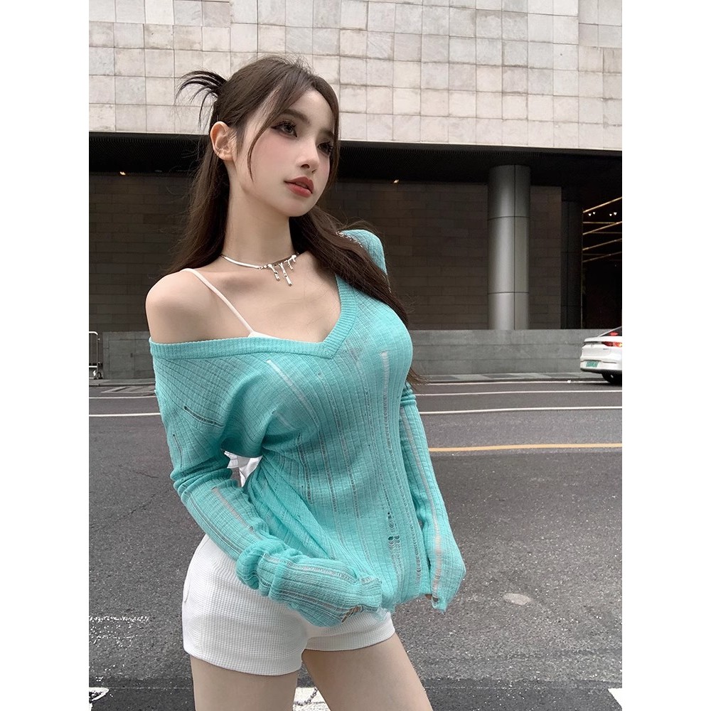 「NZN」韓版時尚女裝性感V領破洞鏤空長袖針織上衣