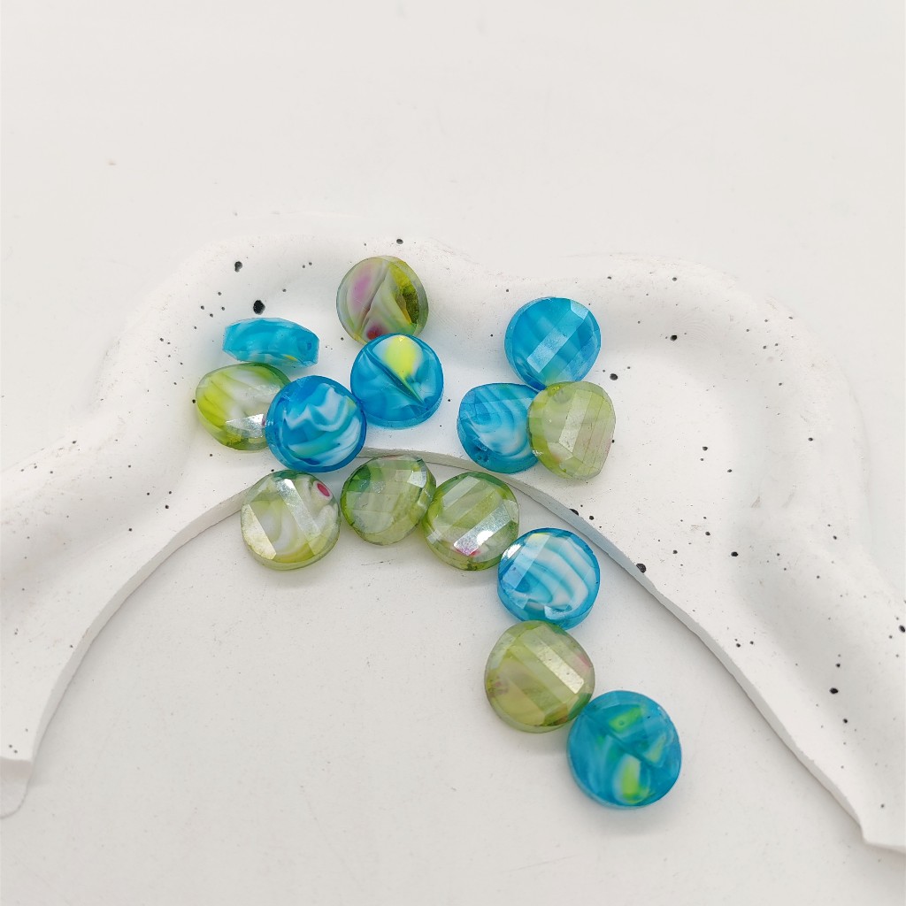 4 件/包綠色/藍色燈飾玻璃不規則圓形扁平魅力散珠,用於 DIY 設計約 14 毫米 020