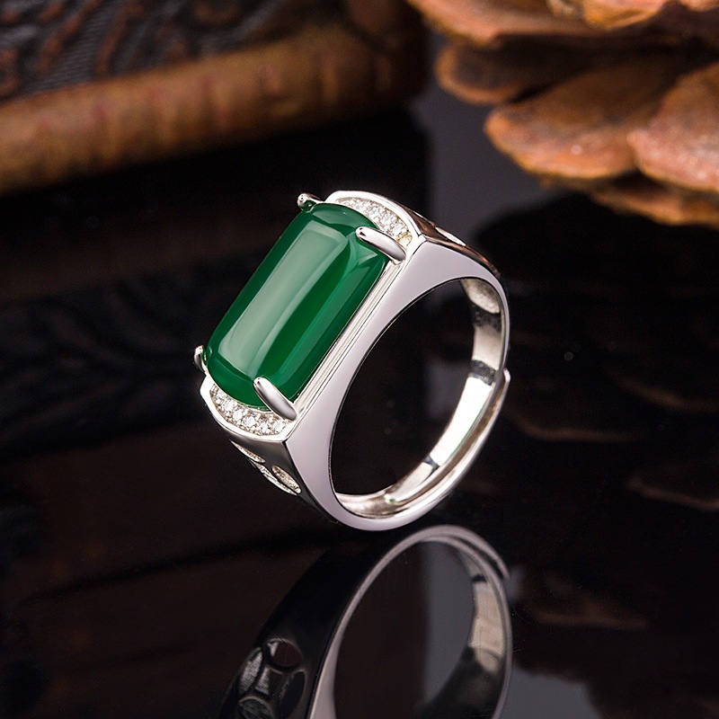 韓版鑲鑽方形綠瑪瑙男款戒指復古祖母綠綠玉髓戒指指環