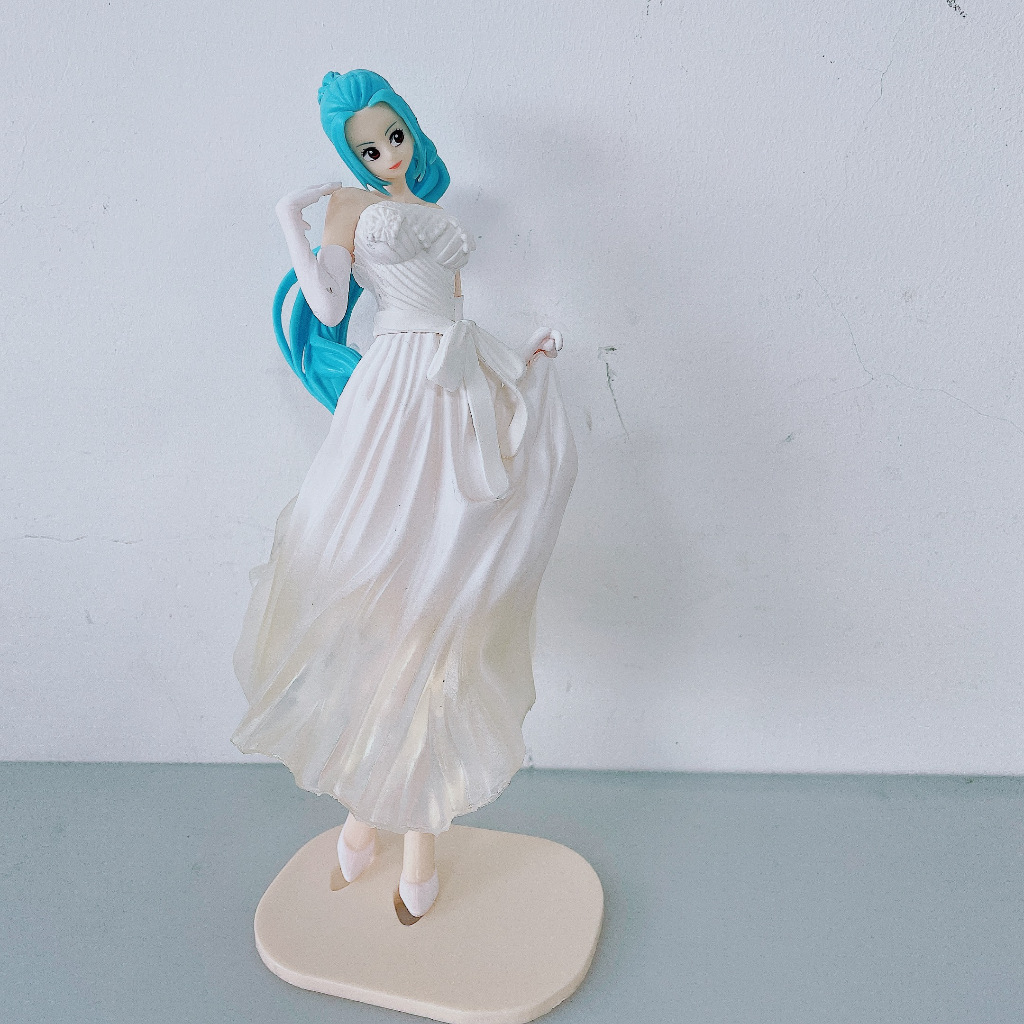 22 厘米一件 Nefeltari Vivi 動漫人物時尚潮流系列性感美少女雕像動作公仔收藏模型玩具