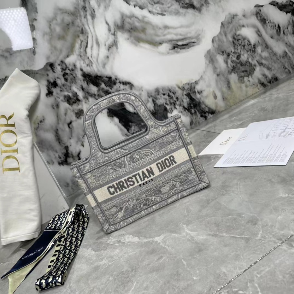 【原裝正品 配包裝盒】DIOR Book Tote 手袋 動物系列 老虎刺繡Oblique印花 托特包Tote包購物袋手