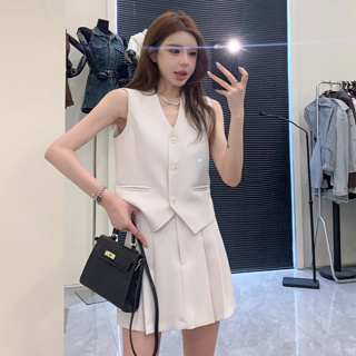 韓版時尚西裝套裝女裝緊身短版翻領無袖單排扣上衣+高腰高級設計A字半身裙兩件套