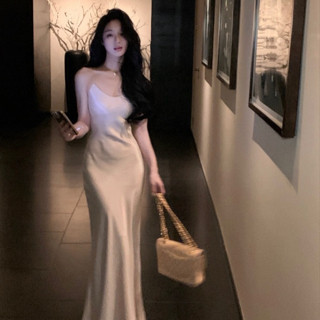 法式聚會派對性感吊帶長裙女裝緊身收腰高階設計無袖中長款緊身魚尾洋裝