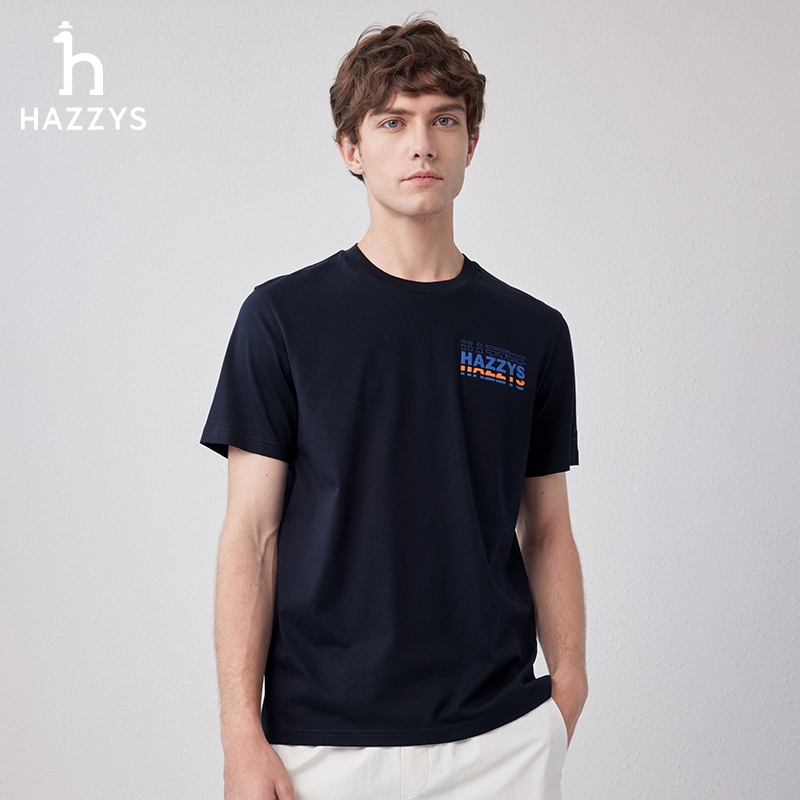Hazzys 新款休閒 T 恤男士短袖圓領短袖胸印上衣