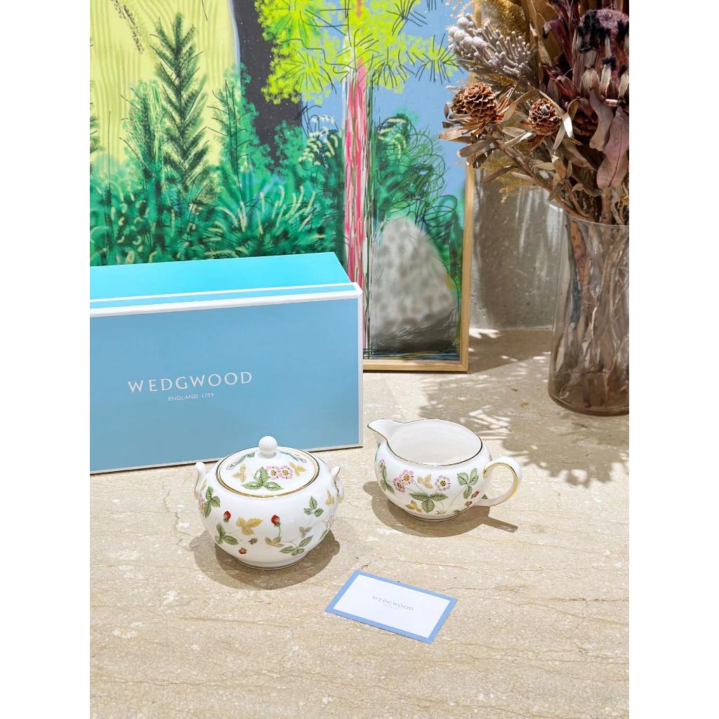 仙仙家 英國WEDGWOOD威基伍德野草莓骨瓷咖啡杯碟糖罐奶罐奶壺奶杯餐具禮盒