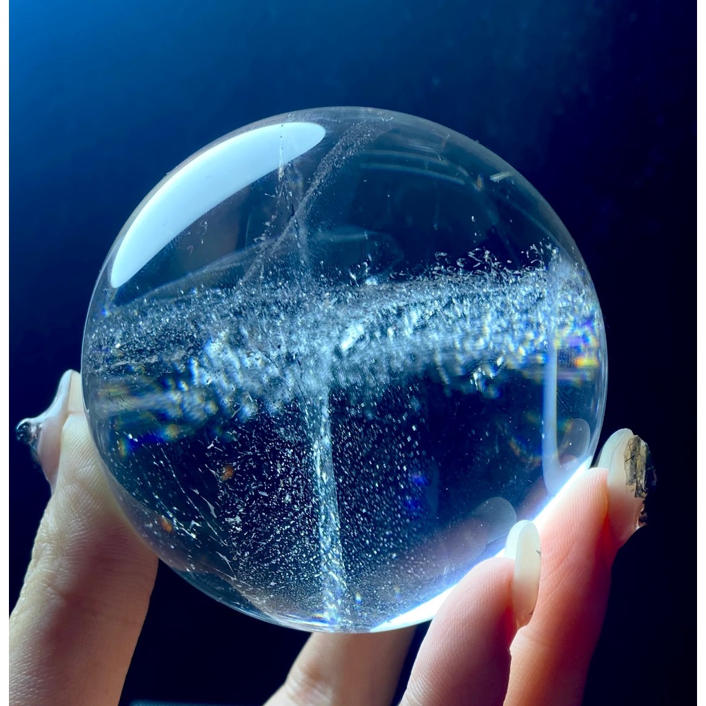 純天然白水晶球，重量0.58公斤直徑7.5公分，天然白水晶轉運球，貨號3828