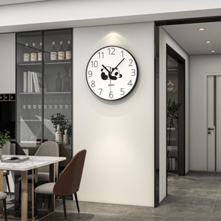 熊貓掛鐘客廳家用時尚鐘錶高級感免打孔簡約圓形時鐘掛牆禮物