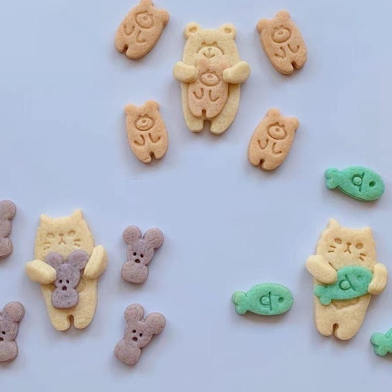 工廠批發價 日本新款卡通小可愛抱抱熊 貓 貓餅乾模具餅乾禮盒曲奇家用工具