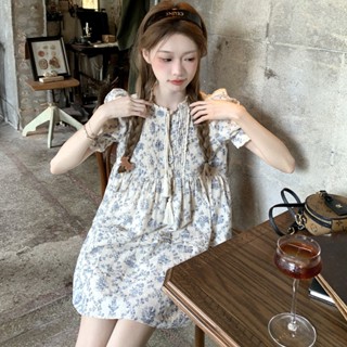 法式復古尚碎花A字洋裝女裝寬鬆顯瘦圓領抽繩蕾絲拼接短袖印花洋裝