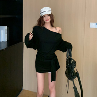 韓版街頭潮流性感T恤洋裝女裝寬鬆收腰綁帶斜領露肩黑色洋裝
