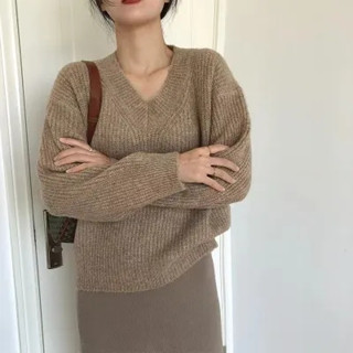 【NZN】 韓版慵懶風v領套頭毛衣女寬鬆冬季復古長袖針織