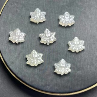 天然 白瑪瑙 楓葉 雕刻件可愛飾品diy配飾簡約百搭禮物