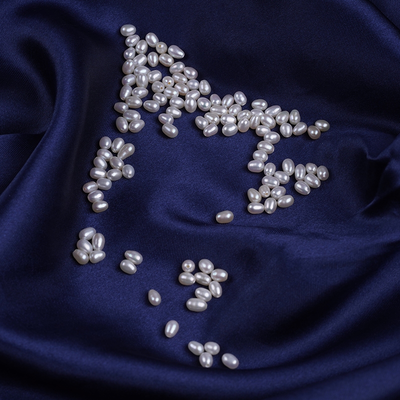 Zhuji 100pcs/bag 3.5-4mm 白色米形半孔天然淡水珍珠散裝珍珠珠