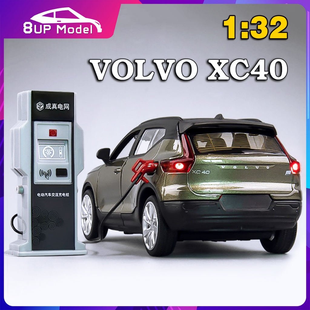 8up 1:32沃爾沃XC40新能源電動車汽車模型帶充電樁兒童合金玩具車