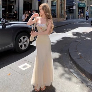 韓版氣質時尚性感蕾絲吊帶長裙女裝緊身高級設計花朵網紗拼接中長款無袖魚尾洋裝