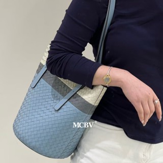MCBV 羊皮手工編織撞色水桶包托特包2025新款高品質大容量真皮腋下包