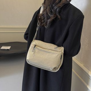 百搭大容量尼龍斜揹包 日係ins 新款潮流餃子包 多口袋包 手提包 時尚典雅斜揹包 拉鍊斜揹包 肩揹包 簡約質感斜揹包