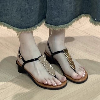 粗跟羅馬鞋夏季新款仙女設計感夾趾簡約版涼鞋