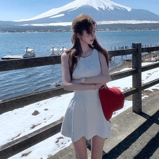 韓版旅行度假時尚素色吊帶洋裝女裝緊身圓領無袖A字洋裝