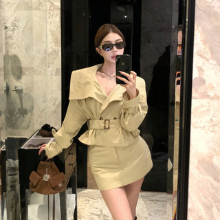 法式冬季新品街頭潮流卡其色時尚套裝女裝翻領雙排扣長袖風衣外套+高腰A字半身裙兩件套