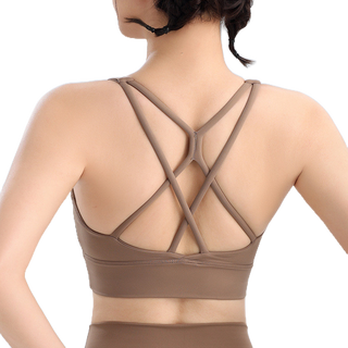 新款運動內衣 高強度防震瑜伽背心 一件式固定式胸墊設計 細肩帶美背健身內衣