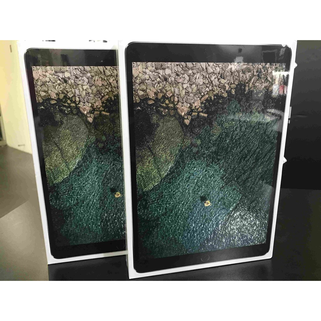 2017 最新iPad Pro 10.5" Wifi 64G 太空灰 全新未拆 只要18500 !!!