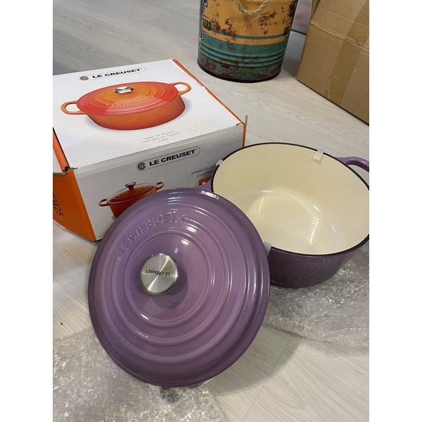 全新Le Creuset24公分鑄鐵鍋