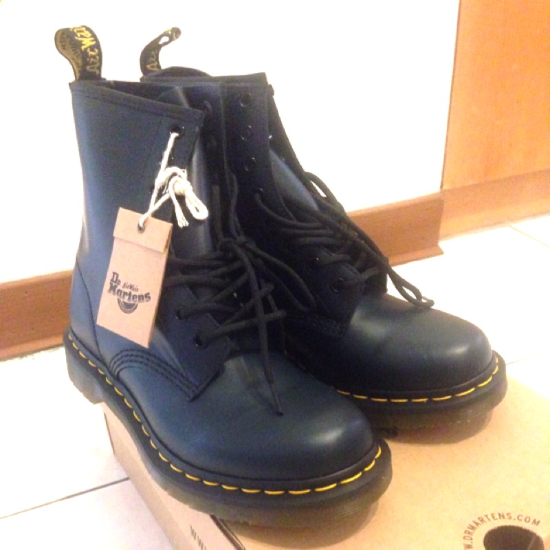 martens 1460 navy