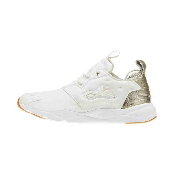 Reebok Furylite MP 金配色休閒鞋CN0133 白女| 蝦皮購物