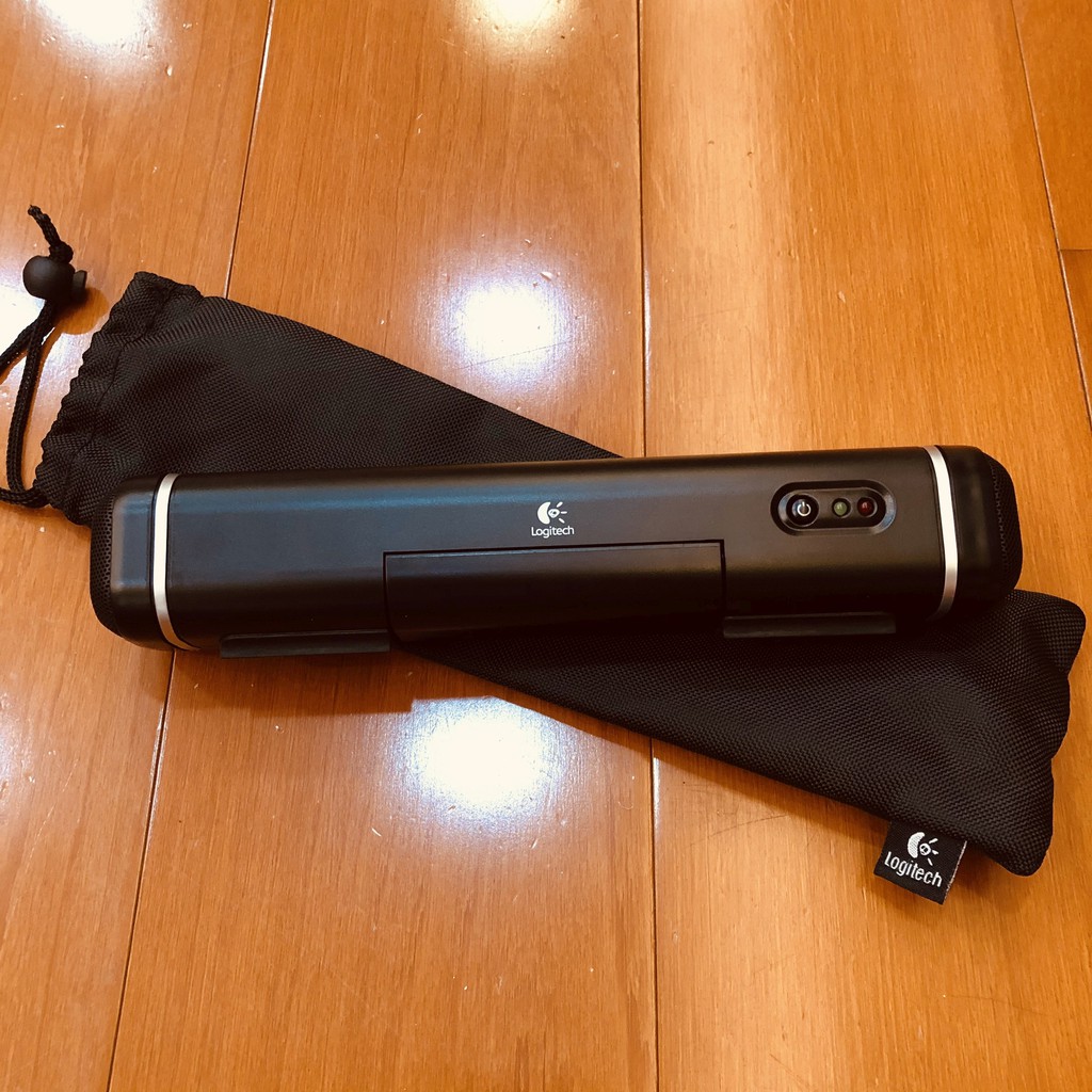 羅技 S-L0001 高品質立體聲 雙音道 電池式 攜帶型喇叭 自帶夾具可夾於ipad or 筆電上