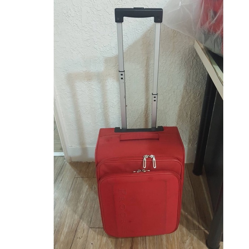 2折 二手 PROGRES 行李箱 拉桿行李袋 紅色 布面 軟殼 登機箱 旅行箱 日本品牌 硬殼 HEDGREN