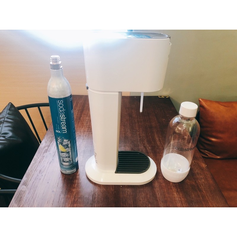 sodastream genesis極簡風氣泡水機（白）