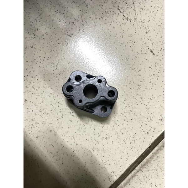 <榮發旺>小松 ZENOAH G23HL G2300 G23LH 化油器進氣座 化油器隔熱座 塑膠座 汽缸進氣座