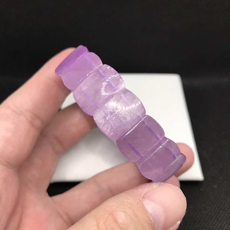 紫鋰輝石 手排 15m+~16m+ 手圍17 水晶皇后 晶體透美帶效應 孔賽石 紫鋰輝 手排