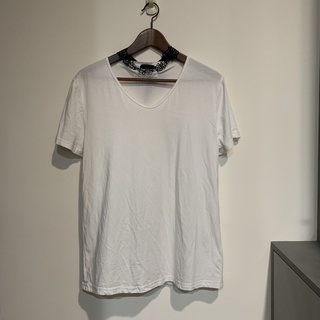東京著衣 蕾絲繞頸白色寬鬆T恤 T-shirt
