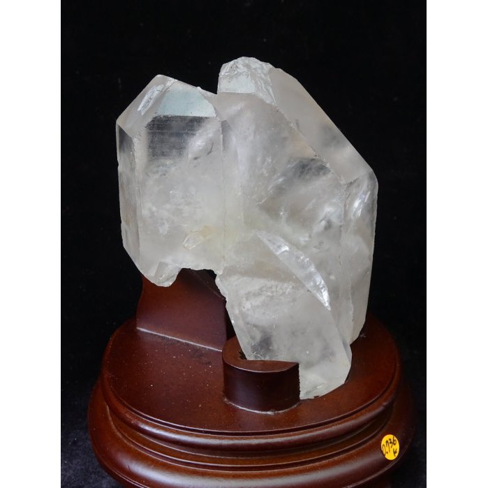 ~shalin-crystal~巴西白水晶骨幹~0.736公斤~晶質清透~質地超優~值得珍藏!