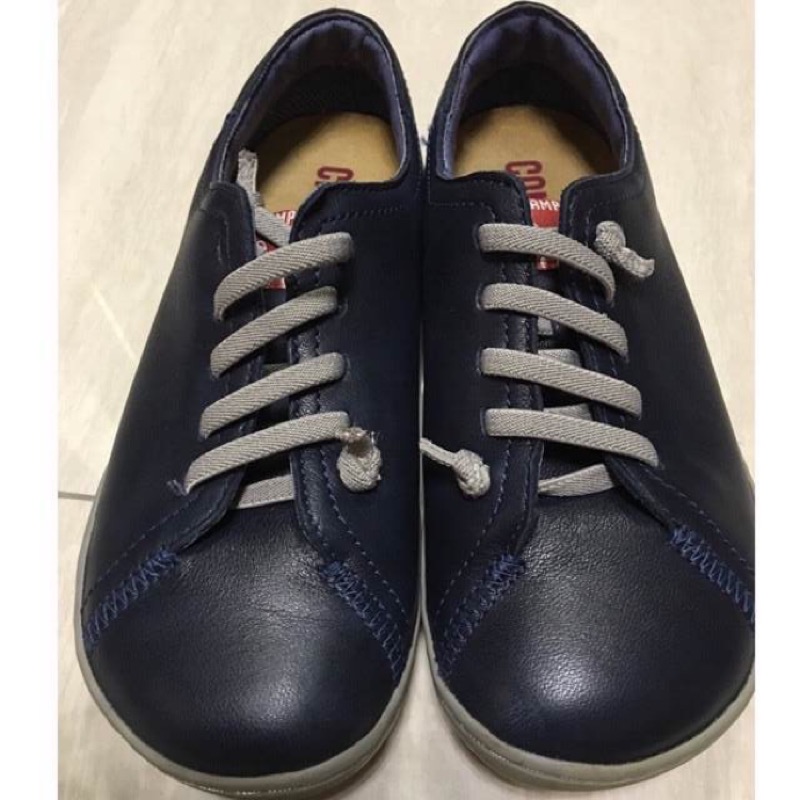 代友售~ Camper 西班牙男童鞋 9成9新 (只穿過一次) 深藍 尺寸33 (鞋外量23cm)
