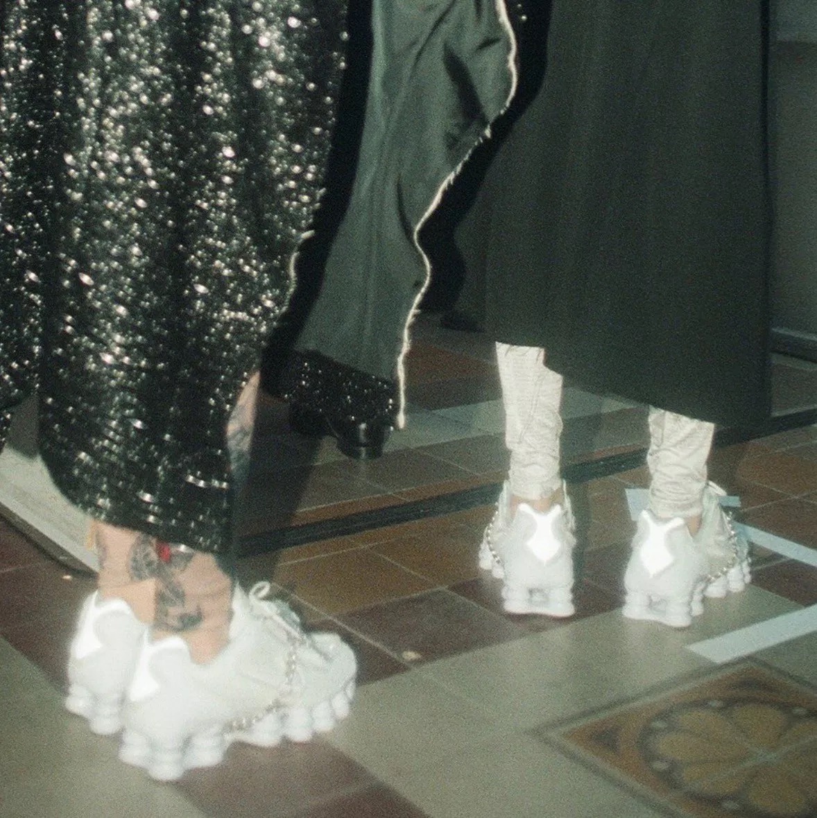 cdg x shox