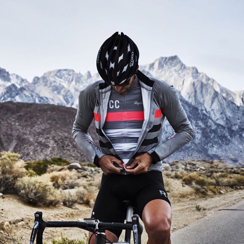 完成品 Rapha RCC PRO TEAM Race Cape ラファ | vlamor.com