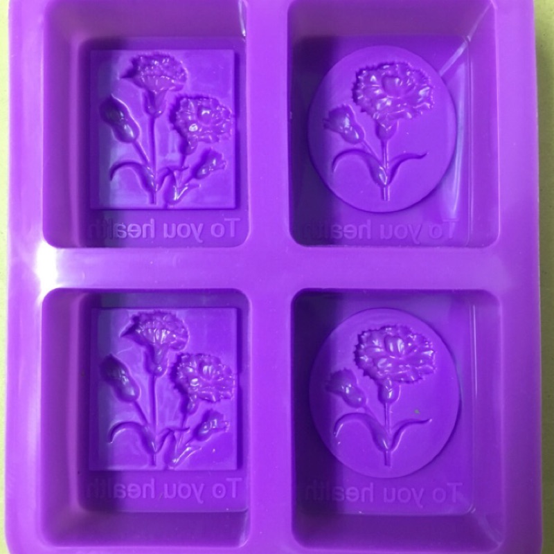 4孔 康乃馨 母親節 方形 手工皂模具   矽膠模具 蛋糕模具 巧克力模具 手工皂 模具 烘焙模具 製冰盒