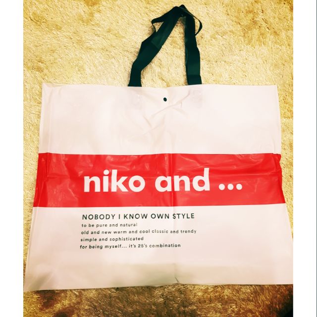 Niko and …☆  日本品牌，超可愛大袋子