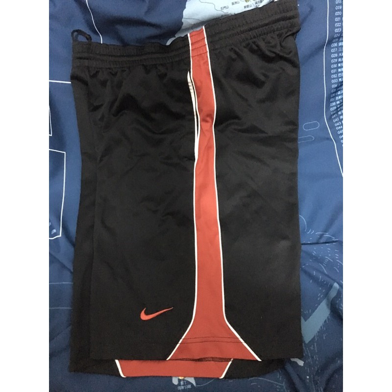 Nike男L 運動 排汗短褲 球褲